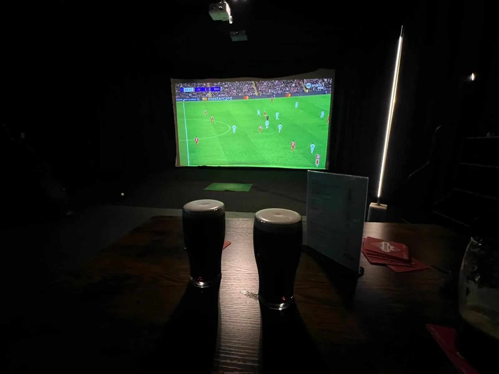 All the live sport at Fliers Indoor Golf, Liverpool